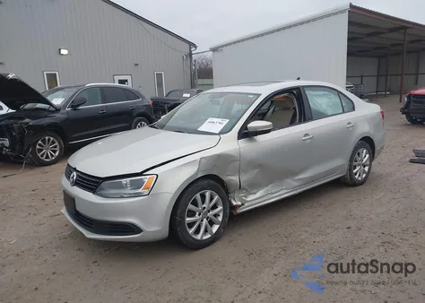 2011 Volkswagen Jetta 2.5L Se z USA, uszkodzony, nr VIN 3VWDZ7AJ6BM348972